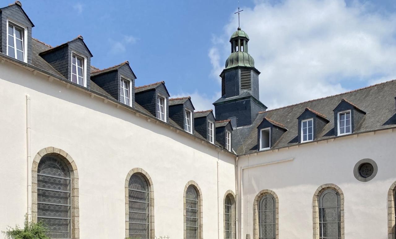 Les bâtiments de la Maison de Moncontour